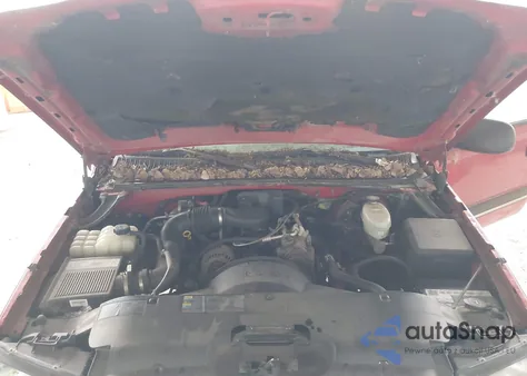 2003 Chevrolet Silverado 1500 из США, поврежденный, VIN 1GCEC14X83Z255215